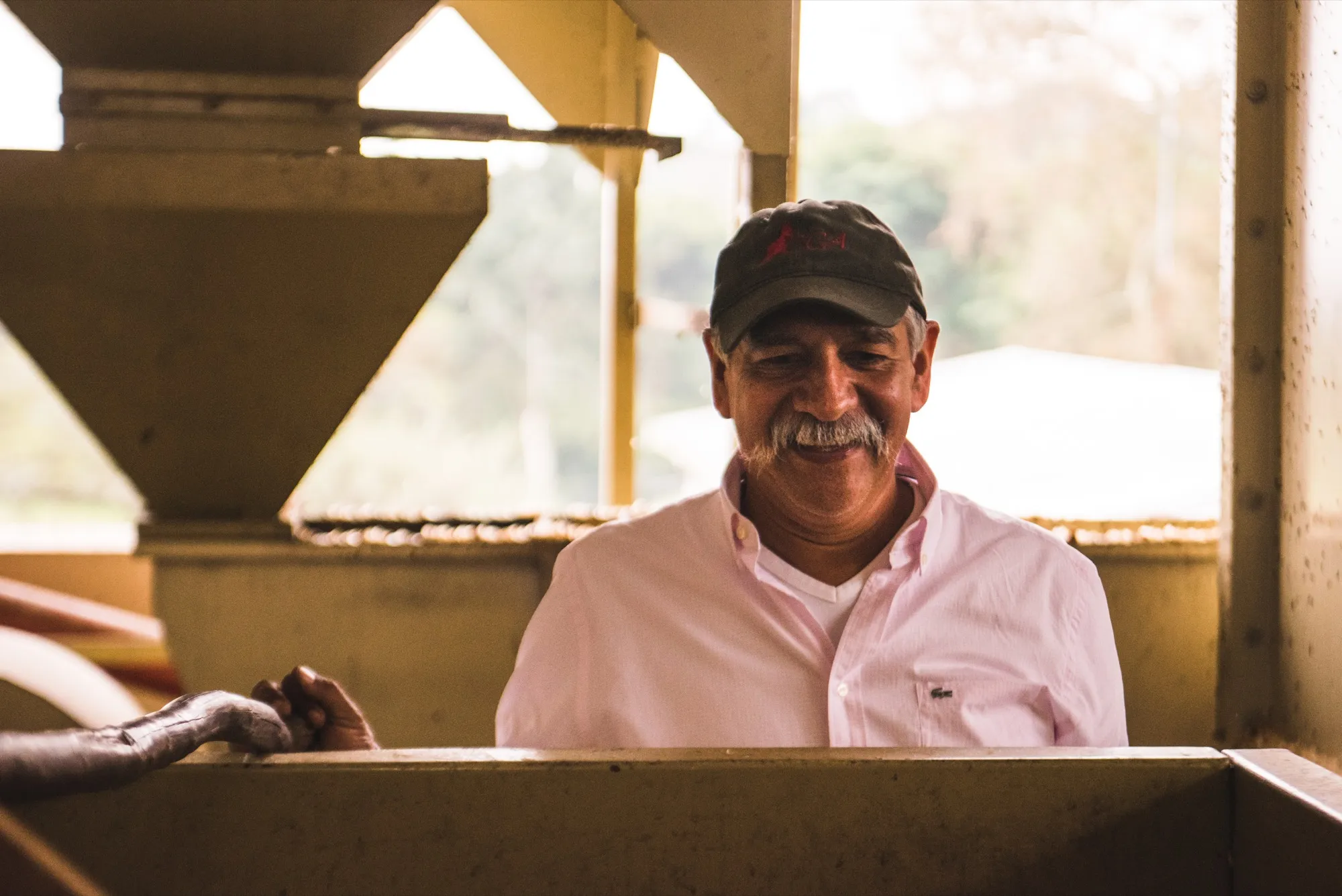José Luis "Pepe" Andrade, fundador de Café Andrade, en el beneficio